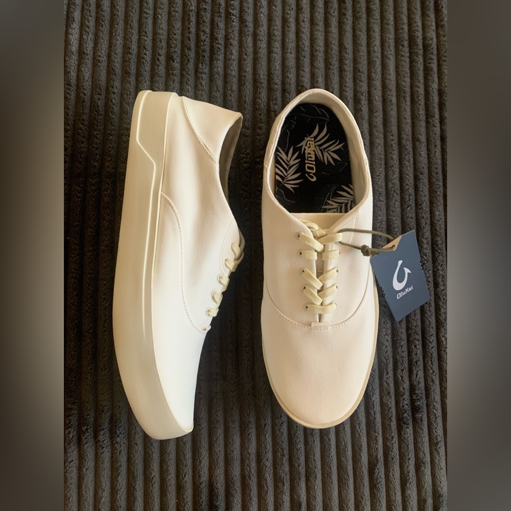 Olukai for Men size 14